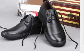 2 novos sapatos masculinos versão coreana da tendência de 9 de homens, sapatos casuais respirável sapatos de sapatos masculinos Q3N131