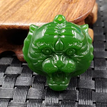 Natural de Jade Chinês Verde Mão Esculpida Cabeça de Tigre Pingente Fashion Boutique de Jóias de Homens e Mulheres Colar de Presente Popular